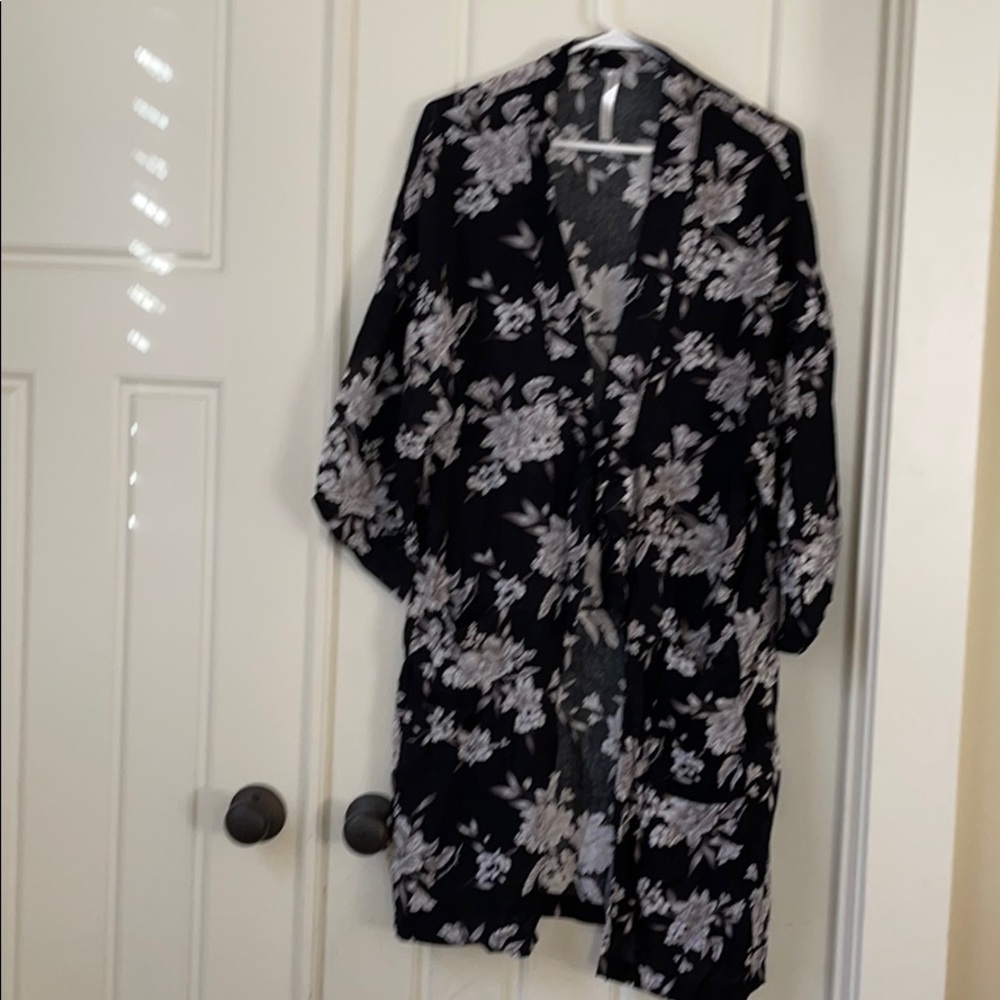 Kimono robe